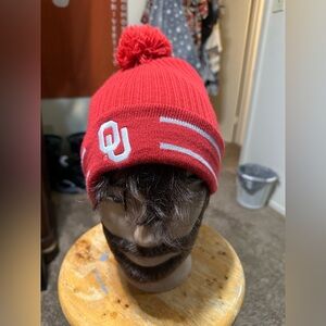 Vintage NCAA Oklahoma Sooners “triple ball” beanie 00s
